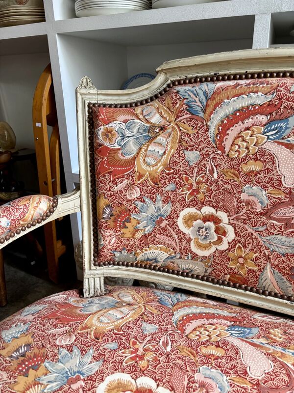 Banquette à la reine d'époque Louis XVI, tissus indienne