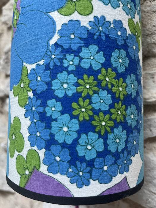 Vintage blue portable lamp