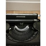 Olivetti typewriter model "Studio 42"