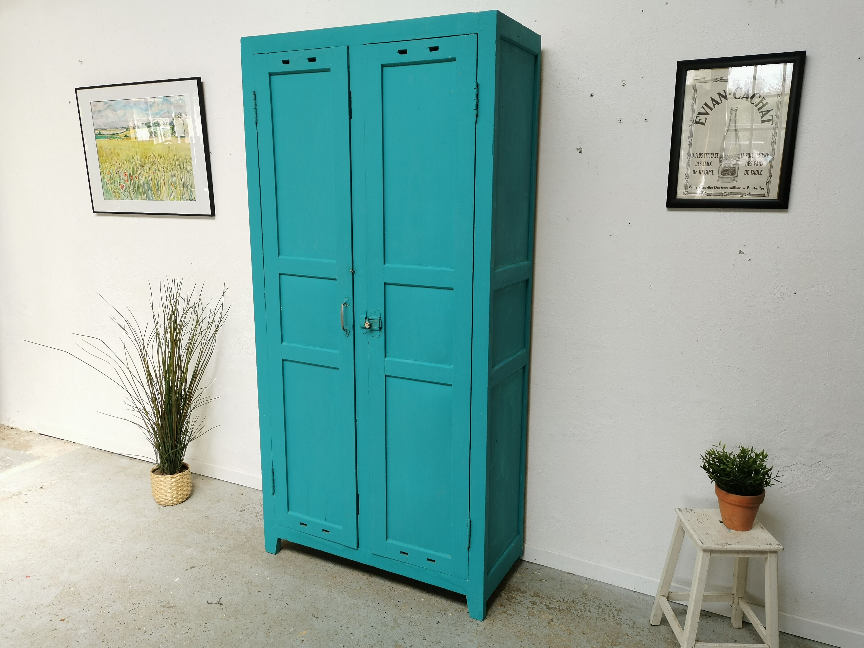 Vintage Parisian wardrobe