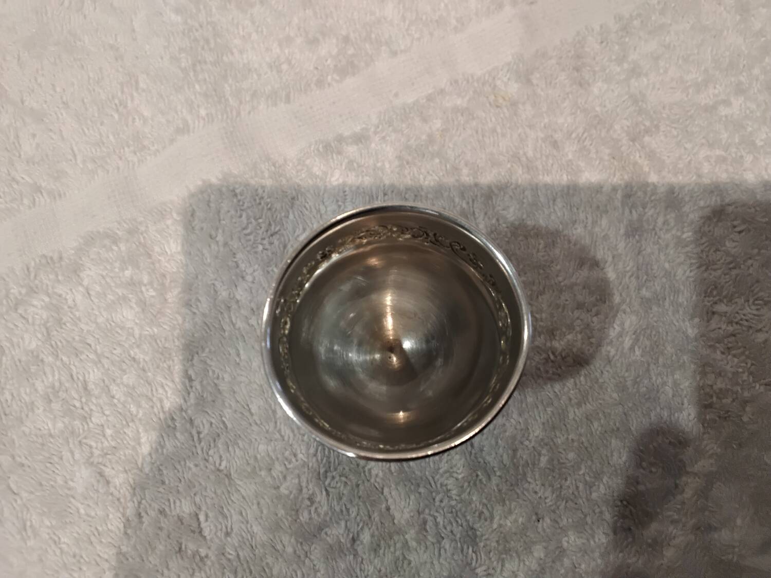 Silver egg cup Minerva 950 rocaille style engraved TL? Silversmith Gruyer