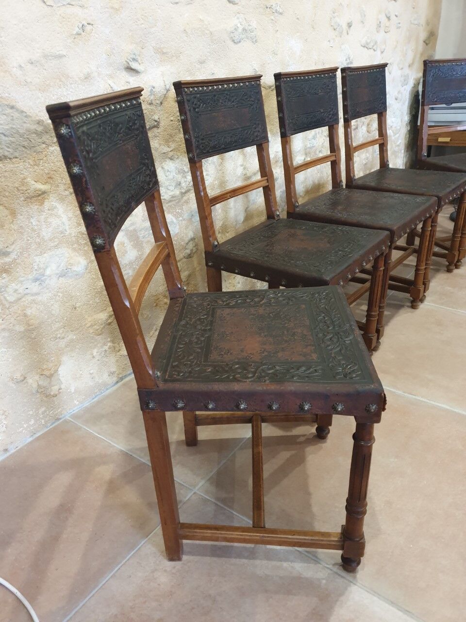 5 henry ii chairs