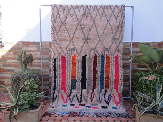 Vintage Moroccan rug 200 x 119