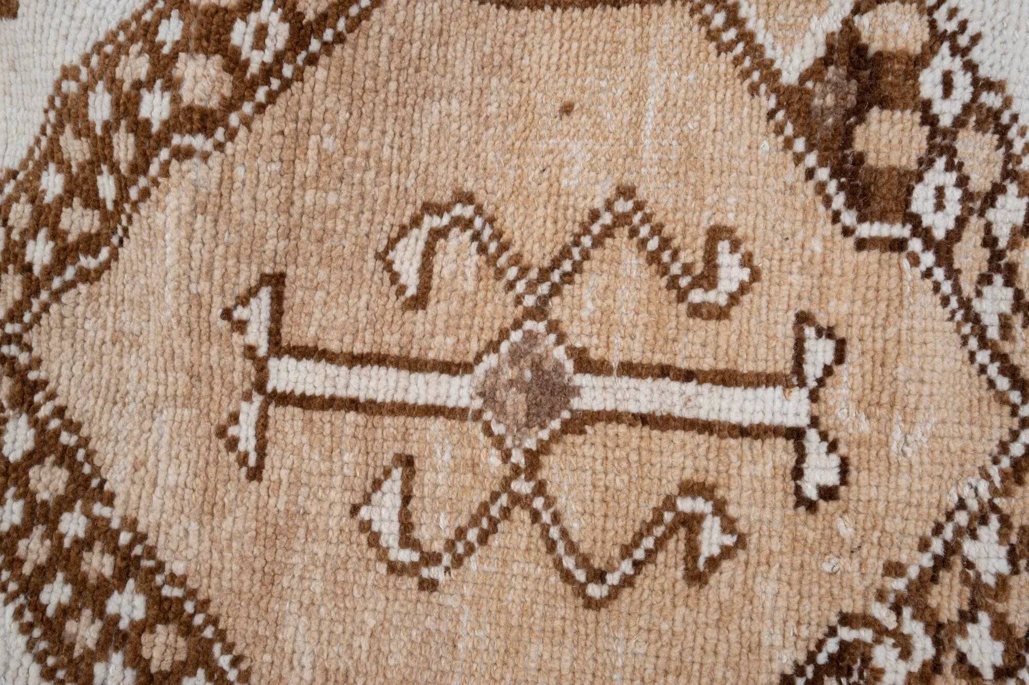 Vintage Turkish hallway rug 83x350 cm