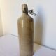 Bouteille en grès vernissé vintage