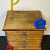 Printing cabinet with drawers