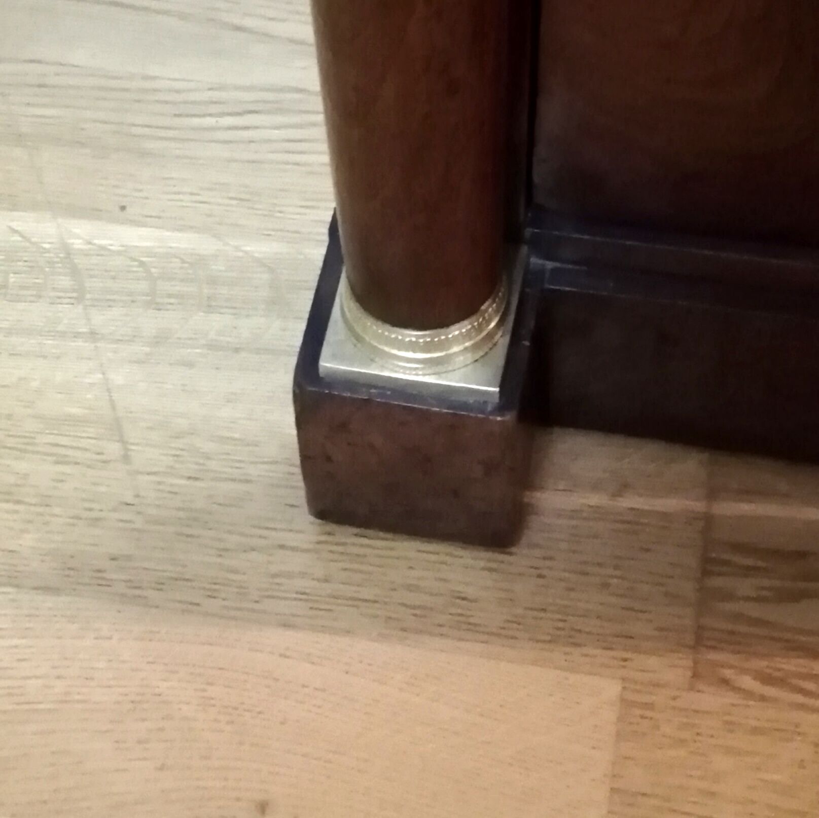 Empire Curtain Bedside Table