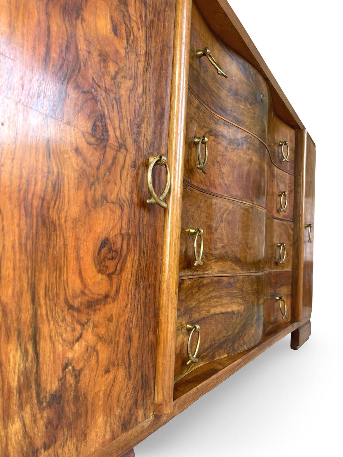 Italian Art deco walnut sideboard