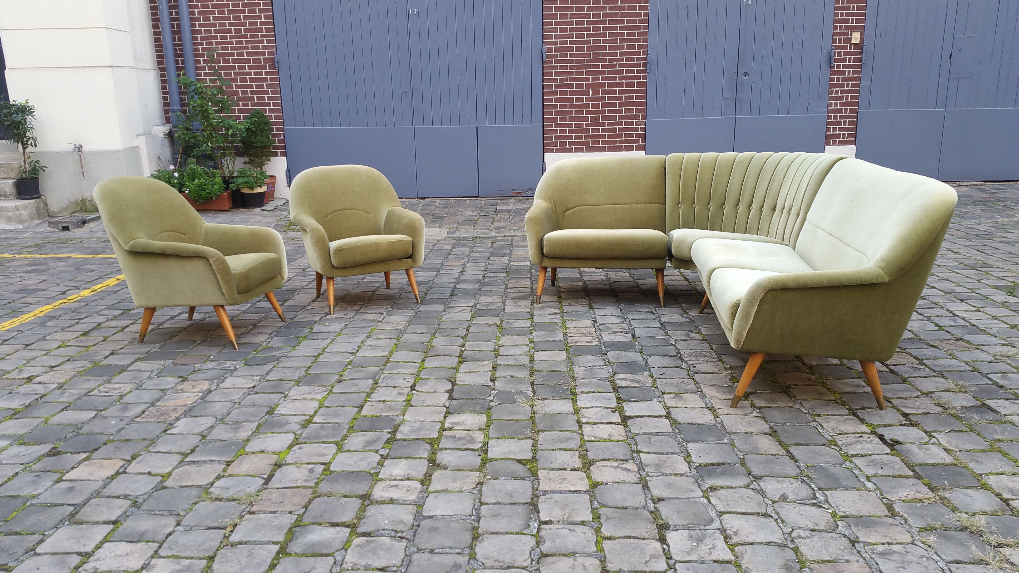 Together chairs Danish club 50 years Organic Green soft iced