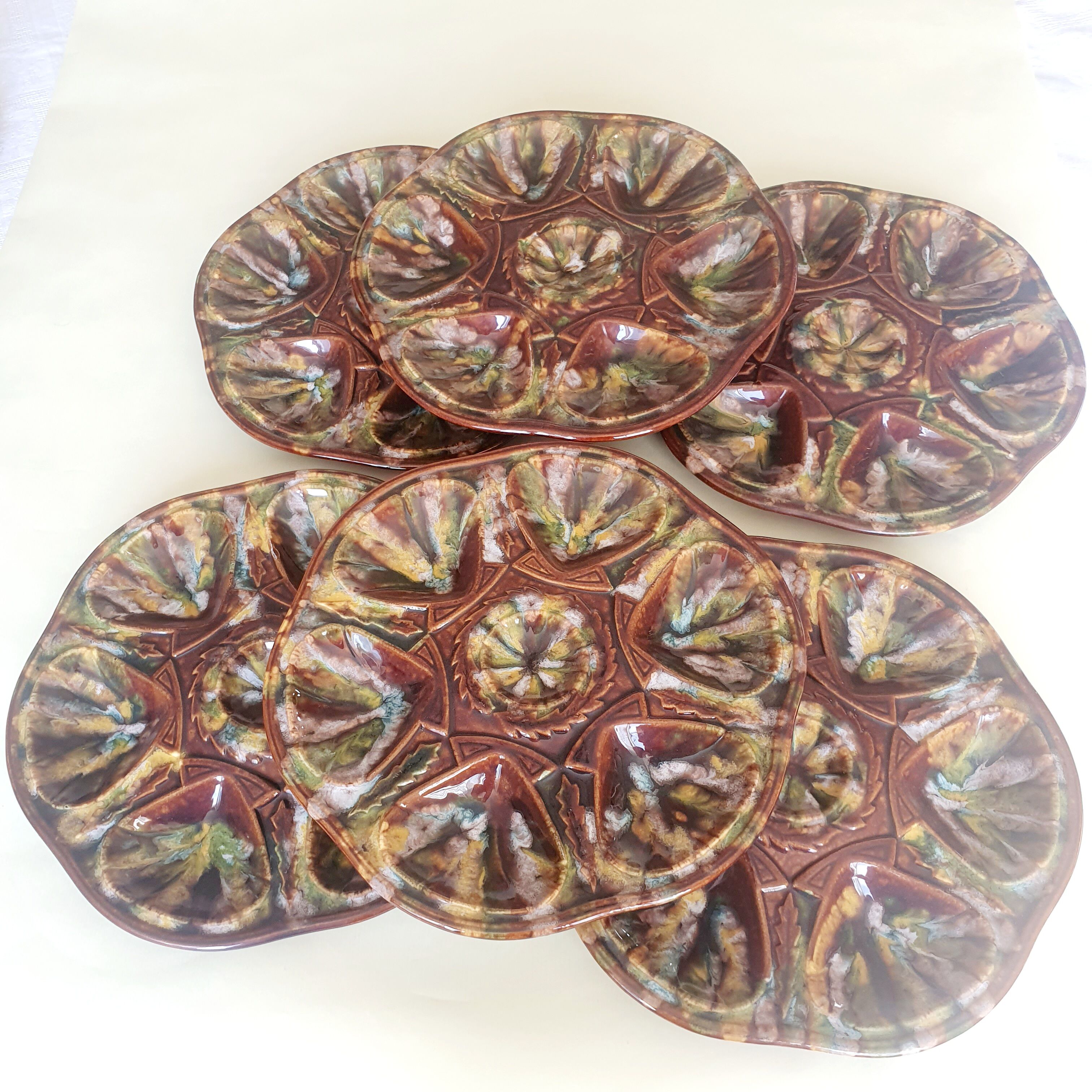 Ensemble de 6 assiettes barbotine coquilles saint jacques