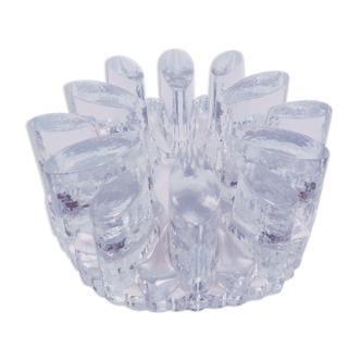 Crystal tablemat by George Shutte