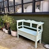 Restored storage bench