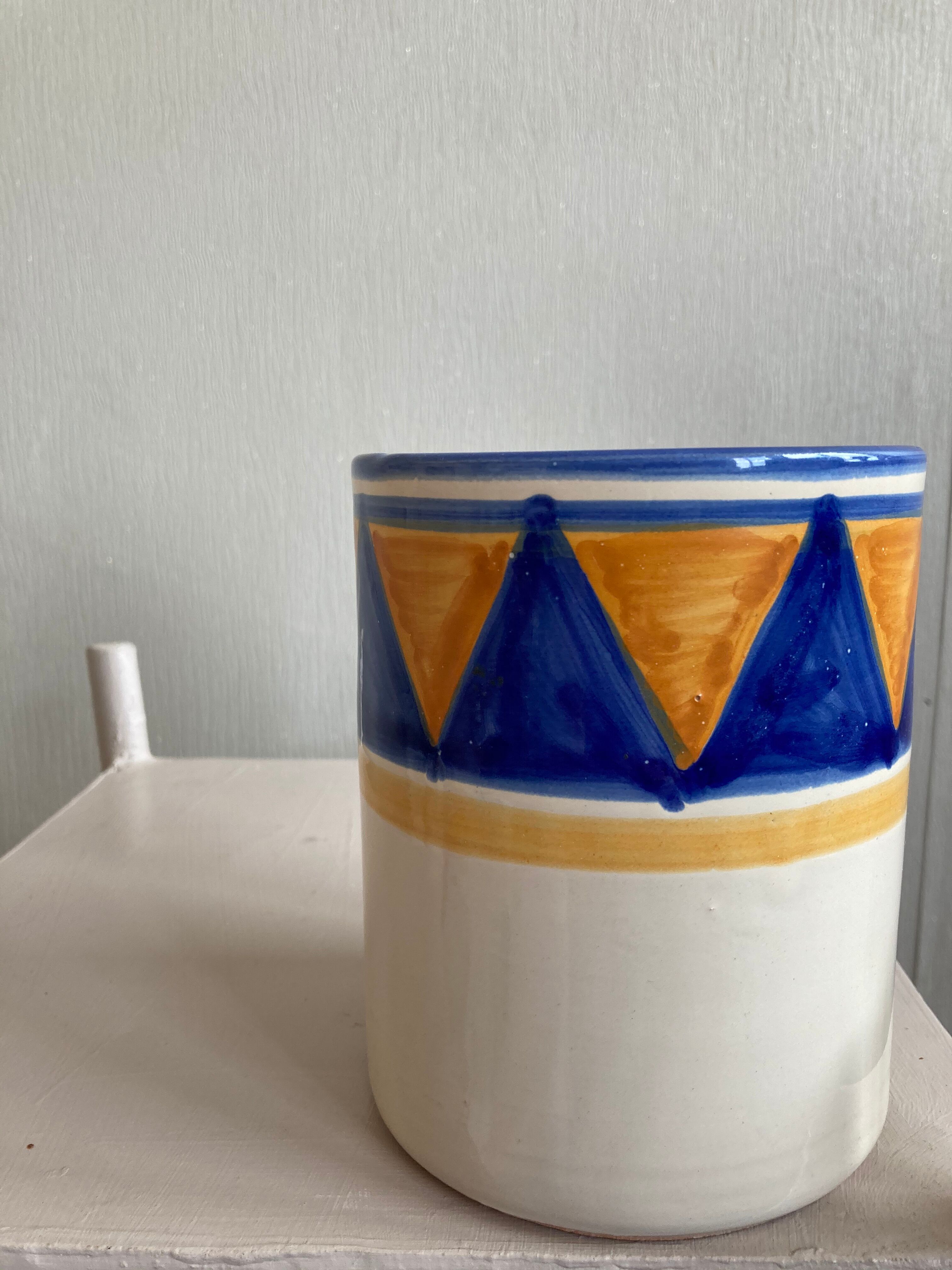 Blue porcelain and mustard vase