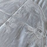 Nappe et 12 serviettes brodées et monogrammées