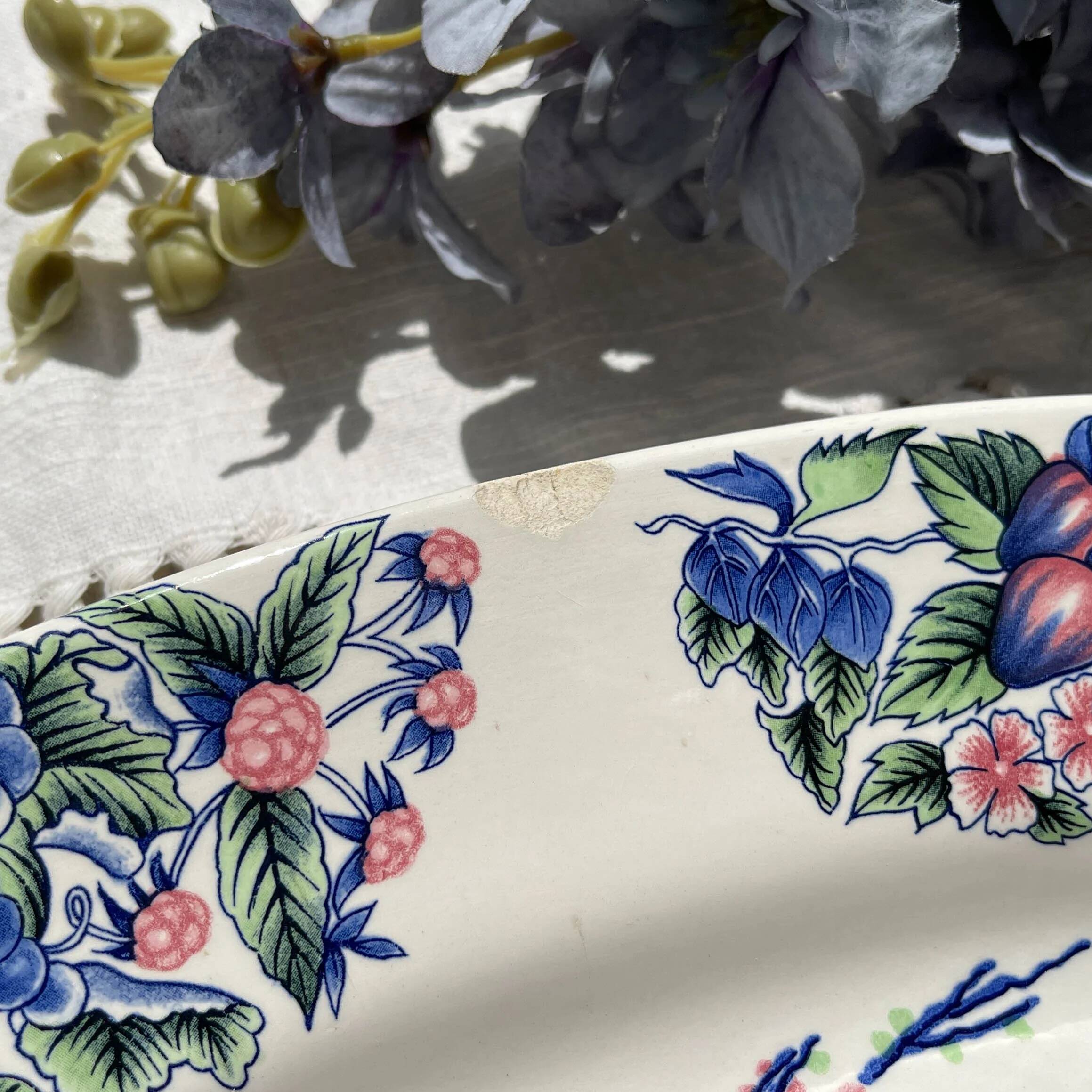 Large antique oval platter in Italian Stoviglierie earthenware – blue, green, and pink bird and flower motif