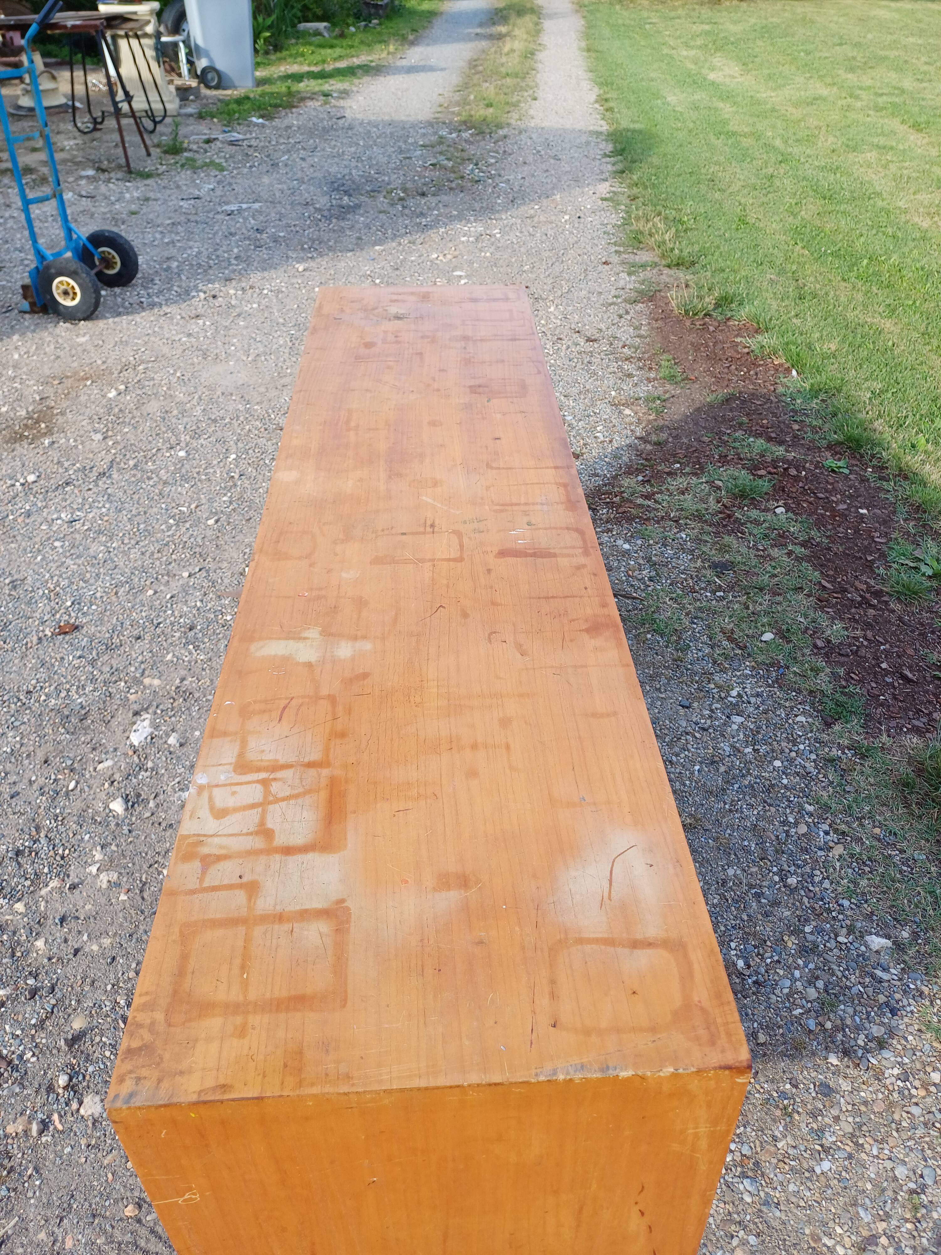 Furniture by René Fray, graduate of the Boule school, 1920