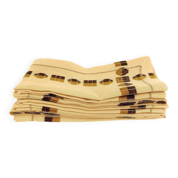 Set of 6 vintage table napkins from the 60s/70s.