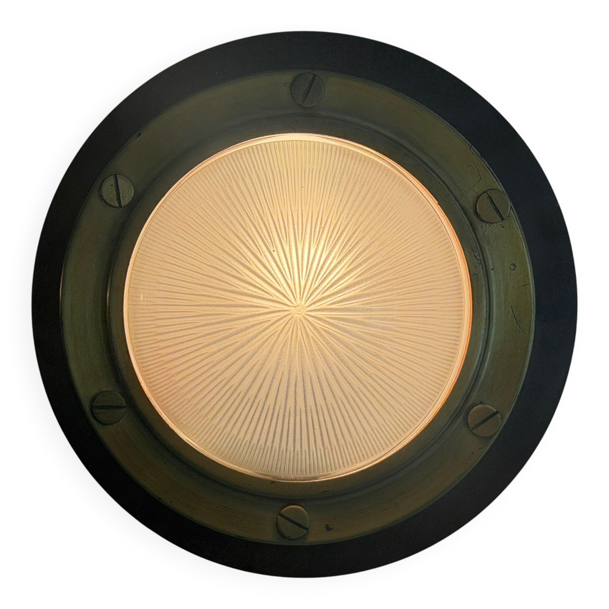 Pair of round glass wall lights, brass base and Wood Wood, 1960s, Italy.