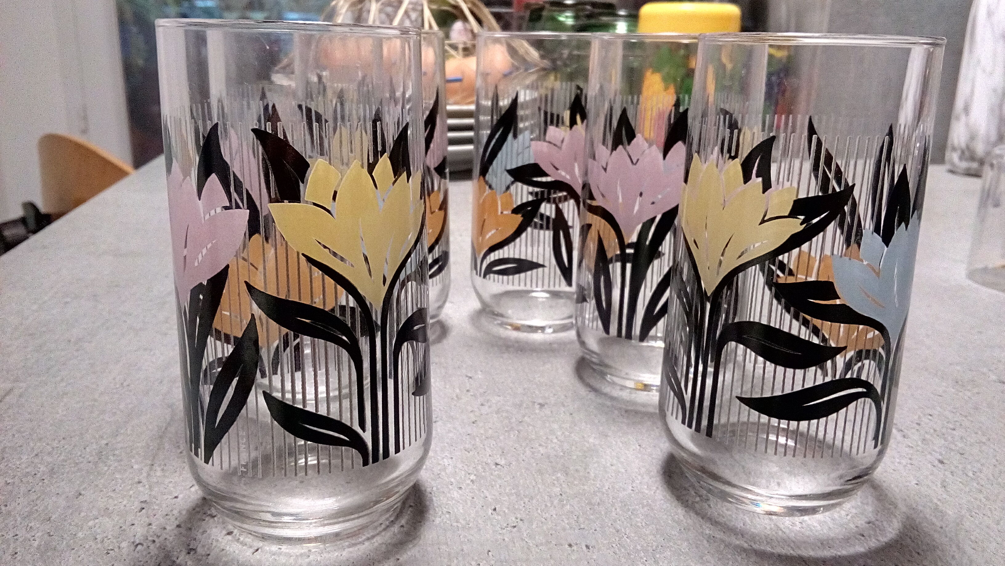 Verres à jus vintage décor floral