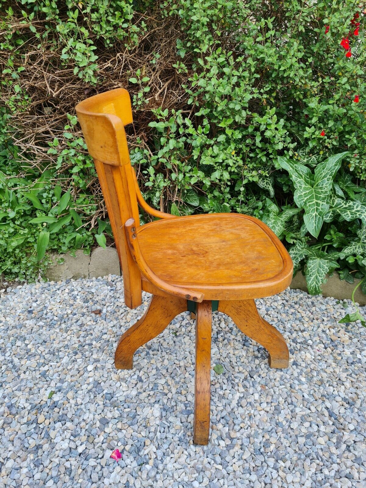 Chaise de bureau pivotante en bois vintage