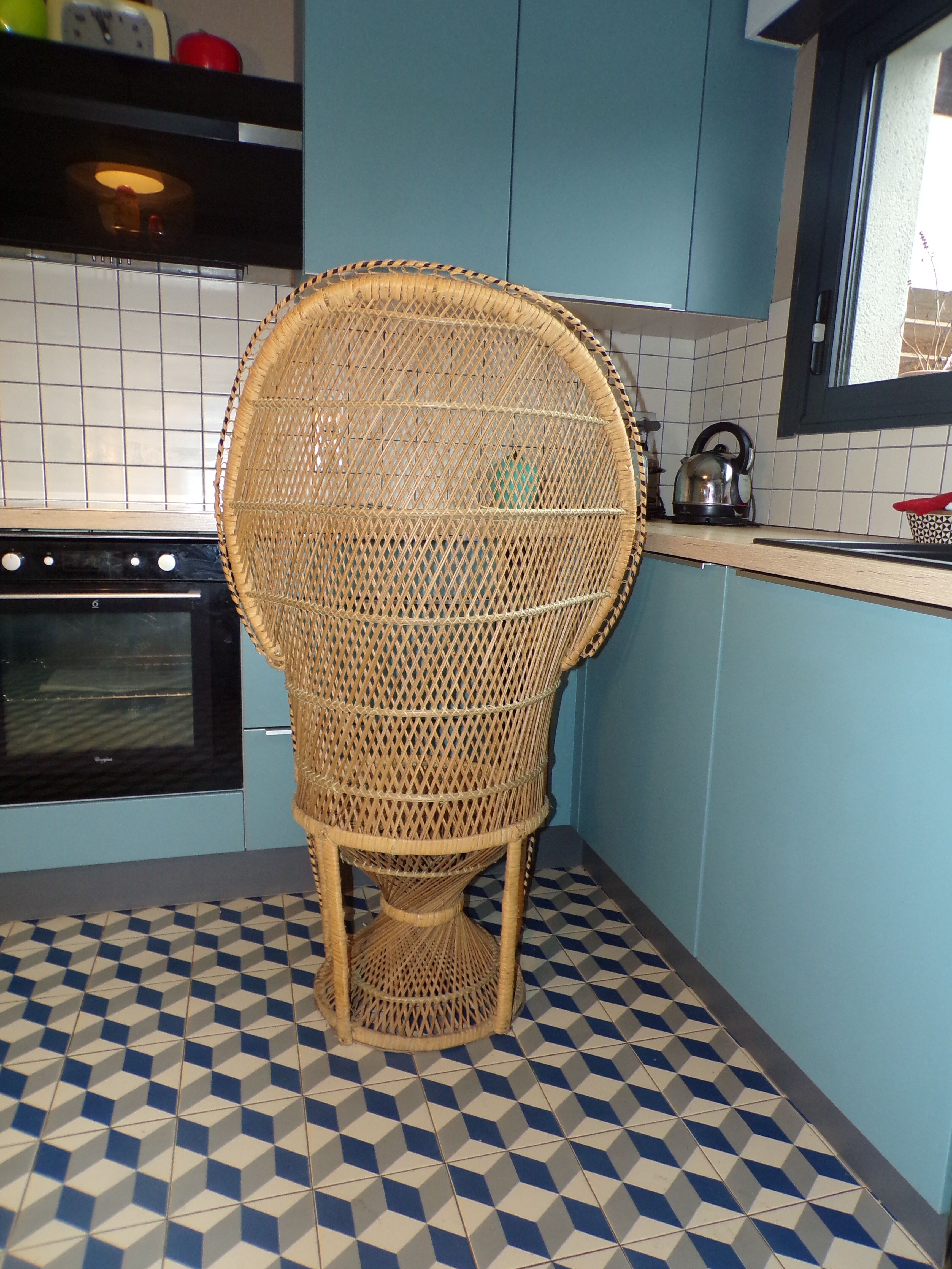 Emmanuelle vintage armchair