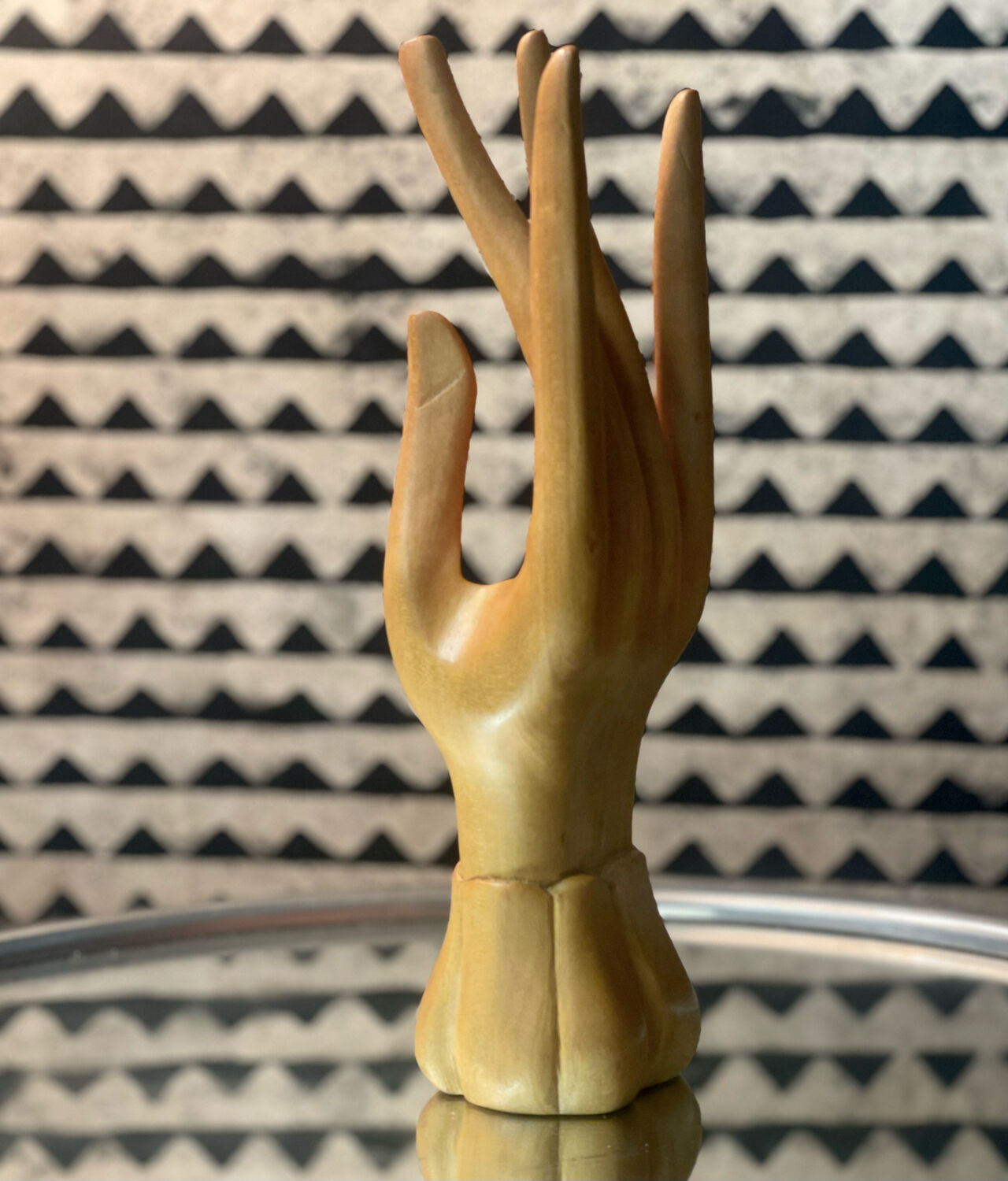 Baguier main en bois 1970