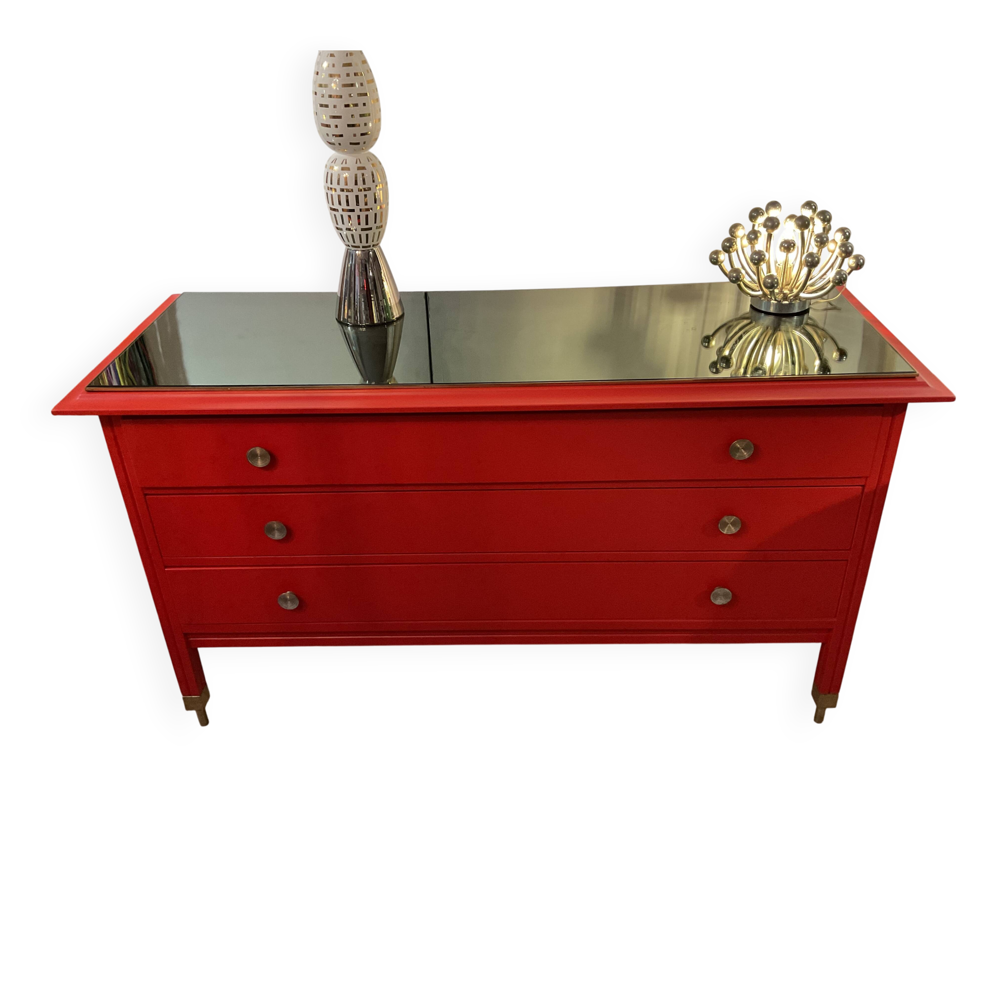 Red chest of drawers