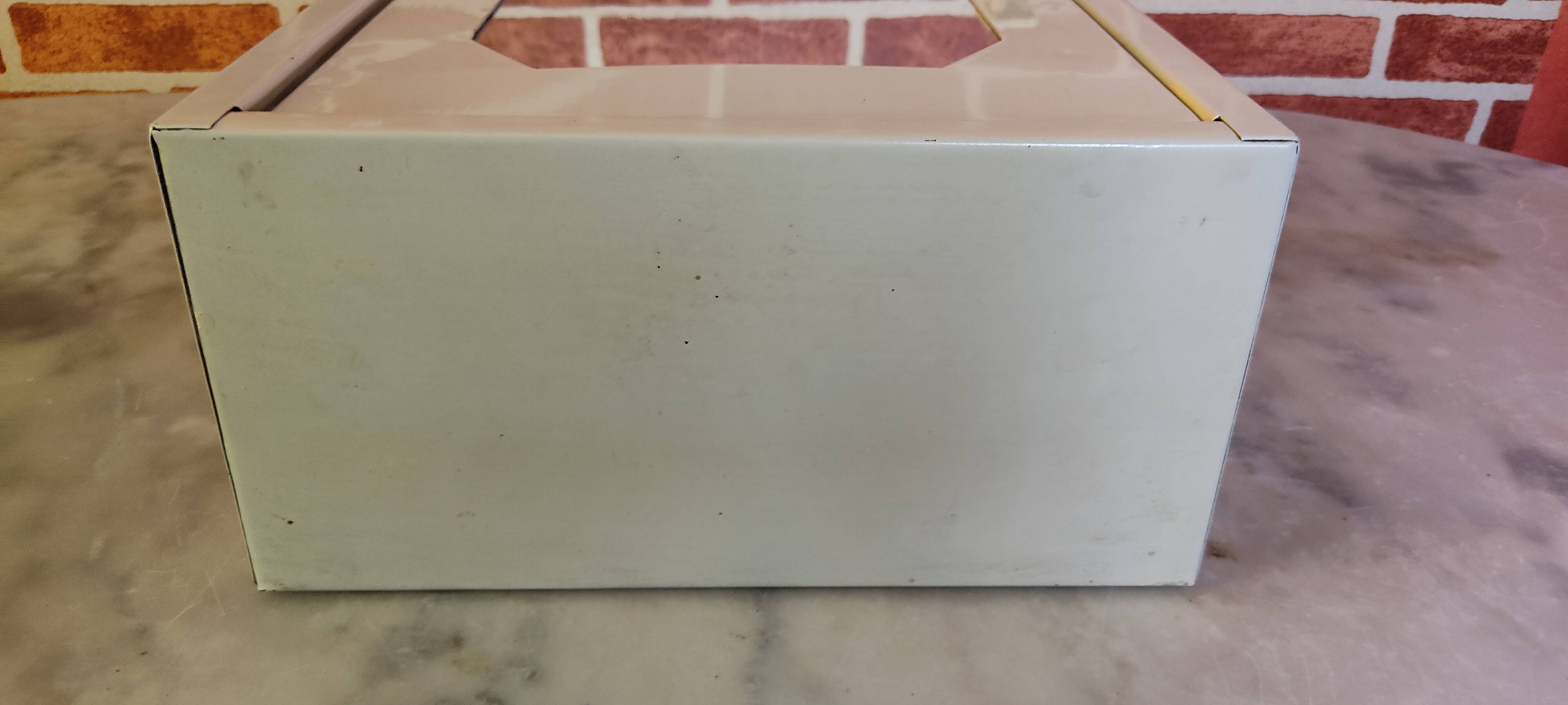 Sheet metal bathroom cabinet with mirror