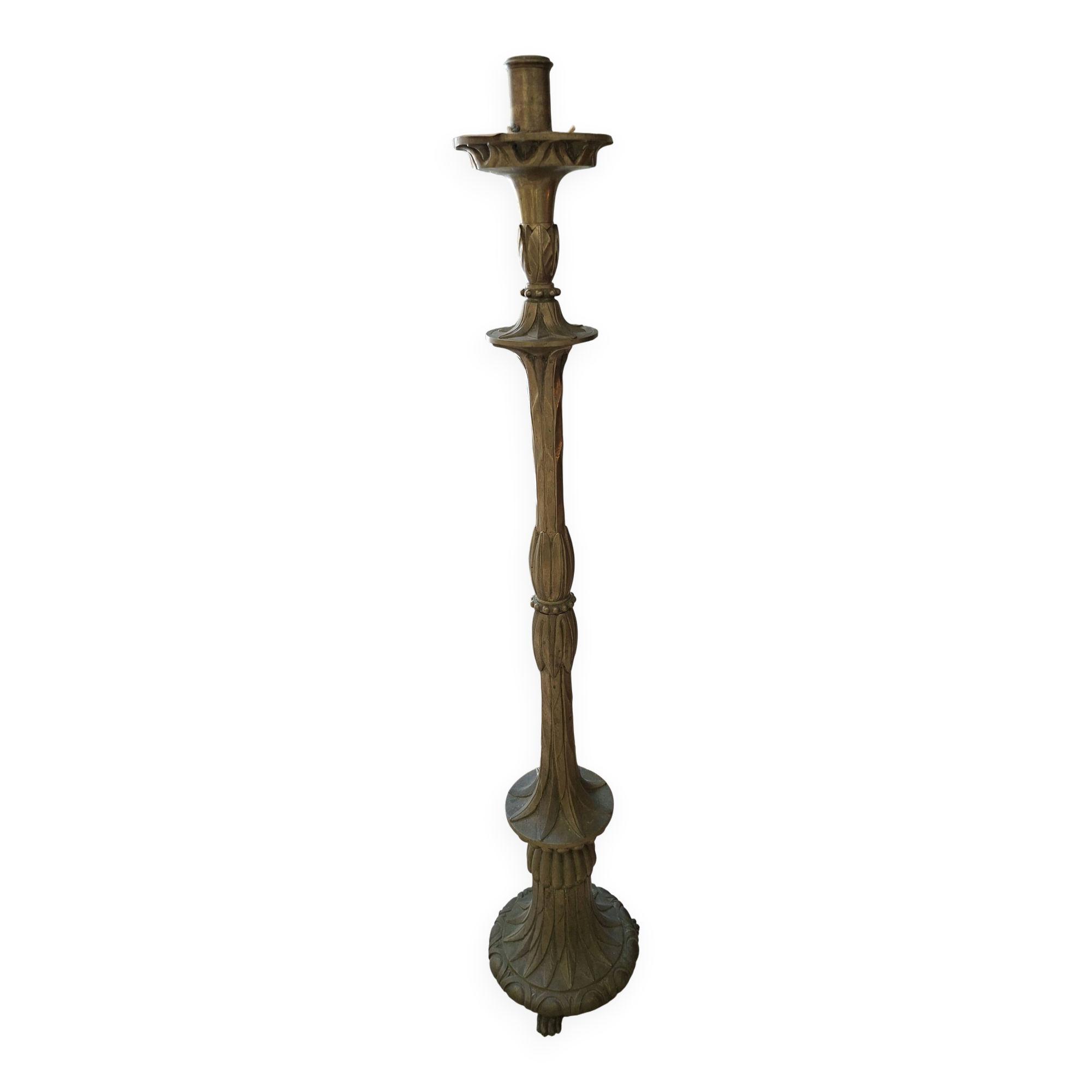 Candle holder