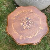 Marquetry pedestal table
