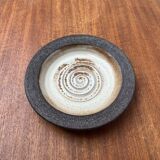 Coupelle de poterie d'atelier danois du milieu du siècle par B.J. Keramik, années 1960