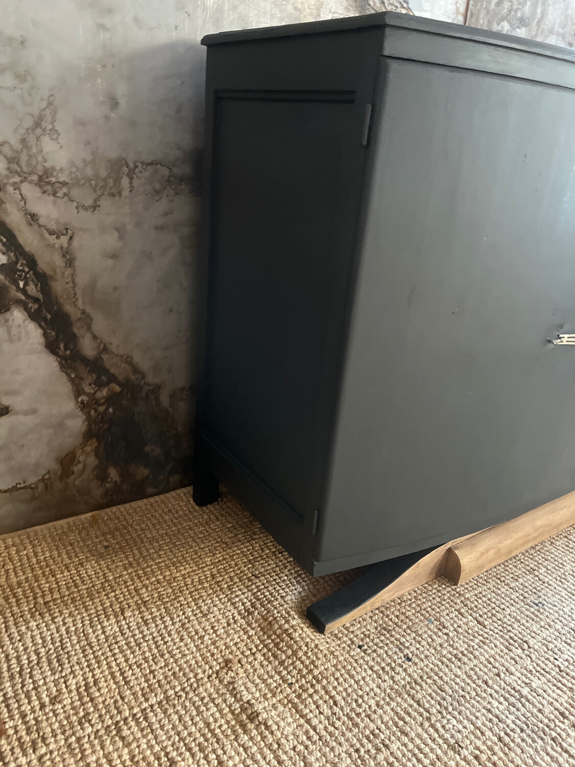 1930s sideboard with mustache feet