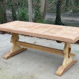 Table à manger de ferme ou monastère rénovée en chêne massif brut damier 20