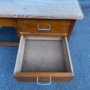 Bureau américain en bois avec 5 tiroirs