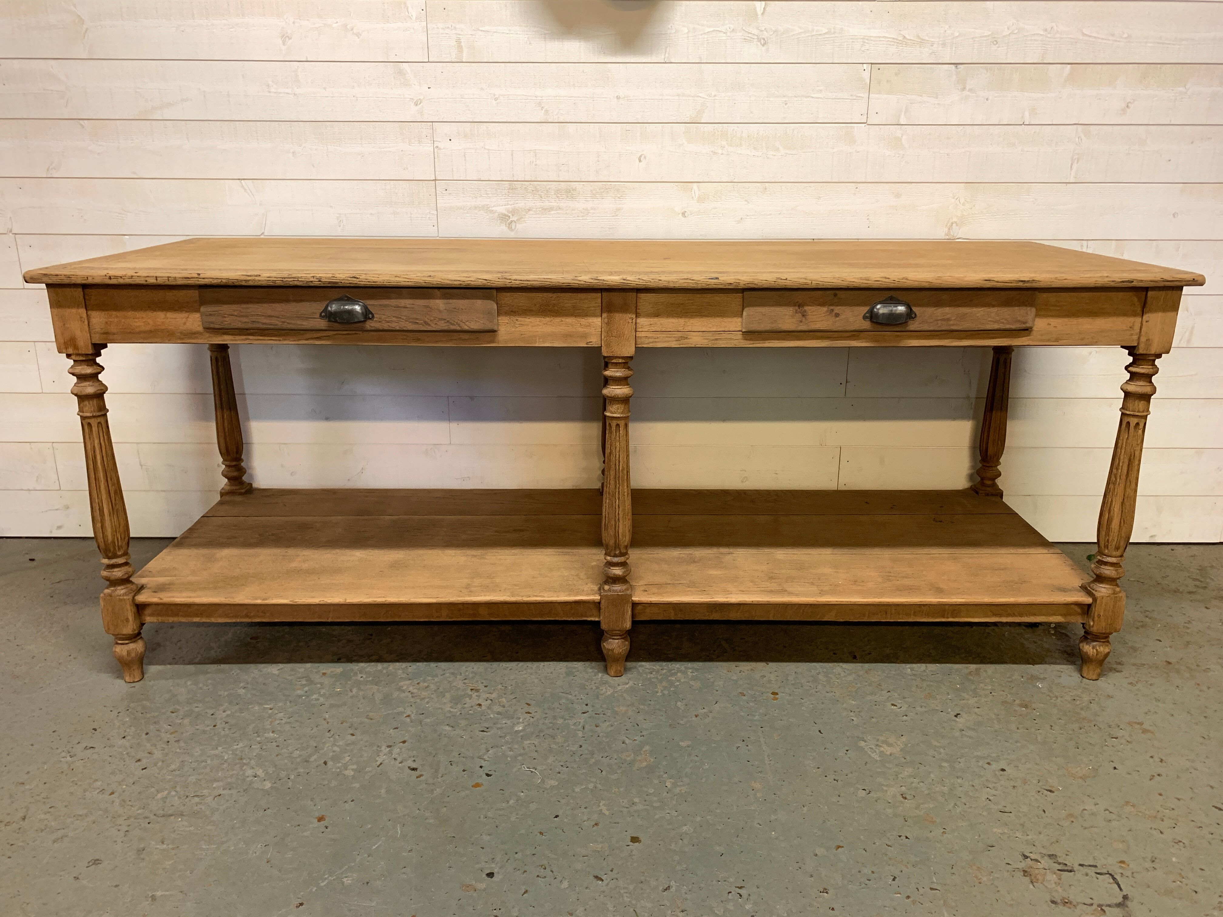 Early 20th century draper table