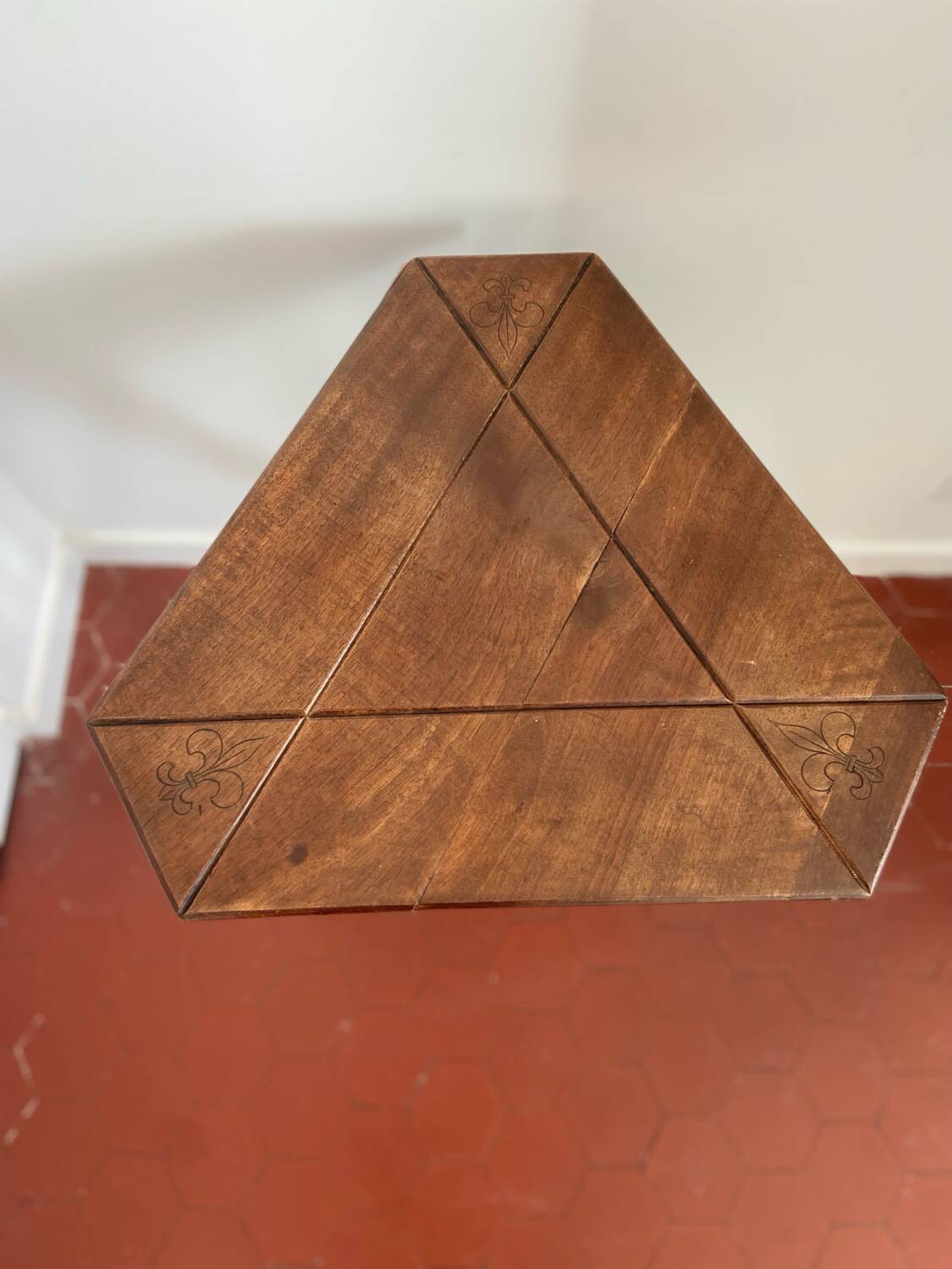 Old tripod side table