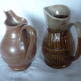 2 pitchers in Brown stoneware and ceramic