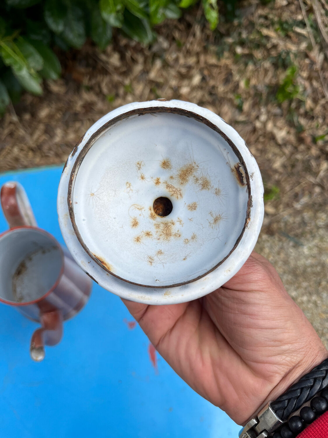 Enamelled coffee maker