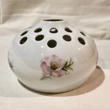 Pique fleurs en porcelaine de Limoges Claude Brachel.