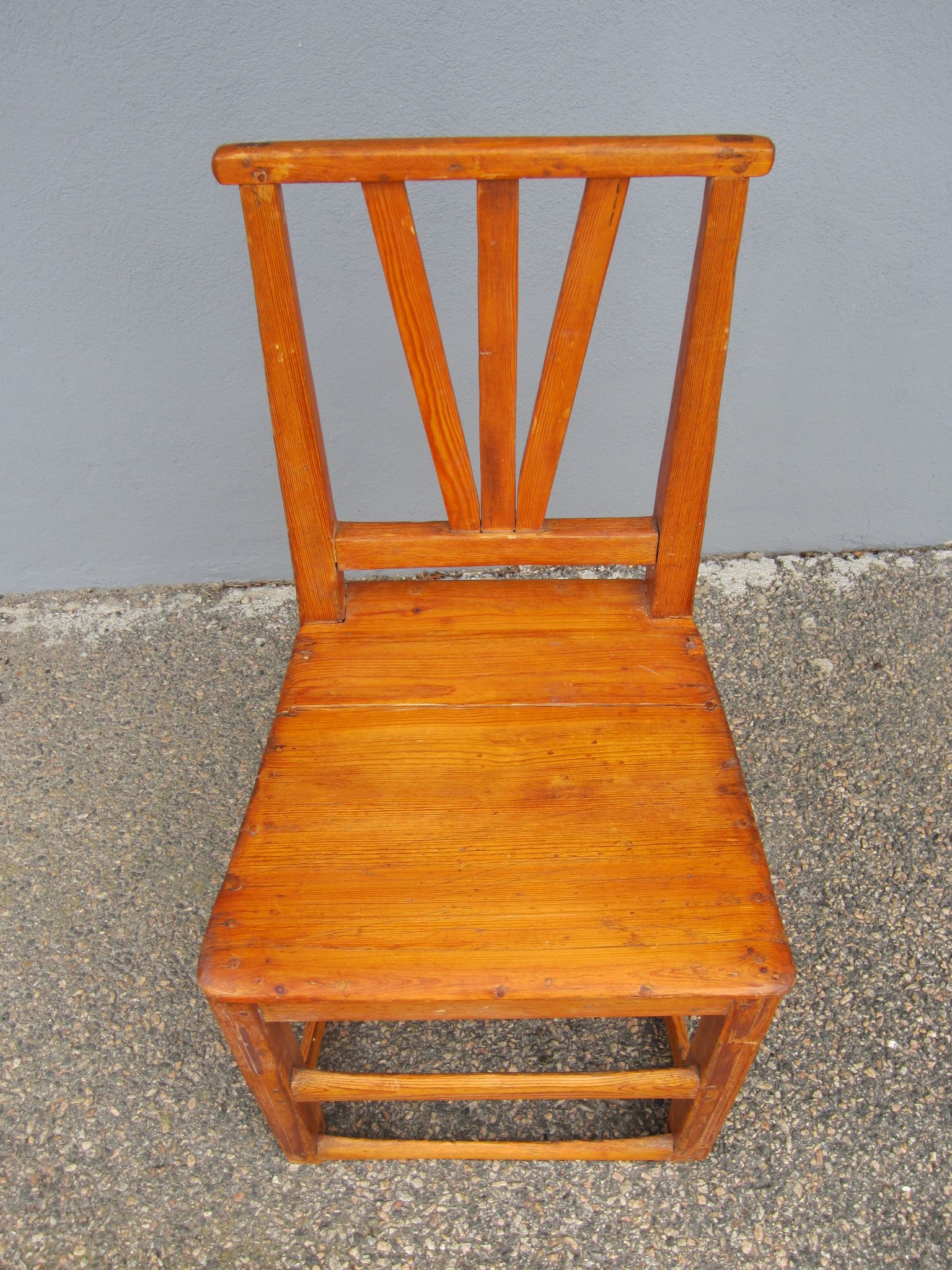 Chaise de ferme rustique