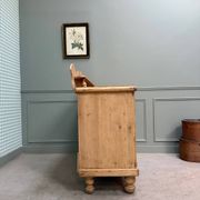 Large English chest of drawers (renovated)