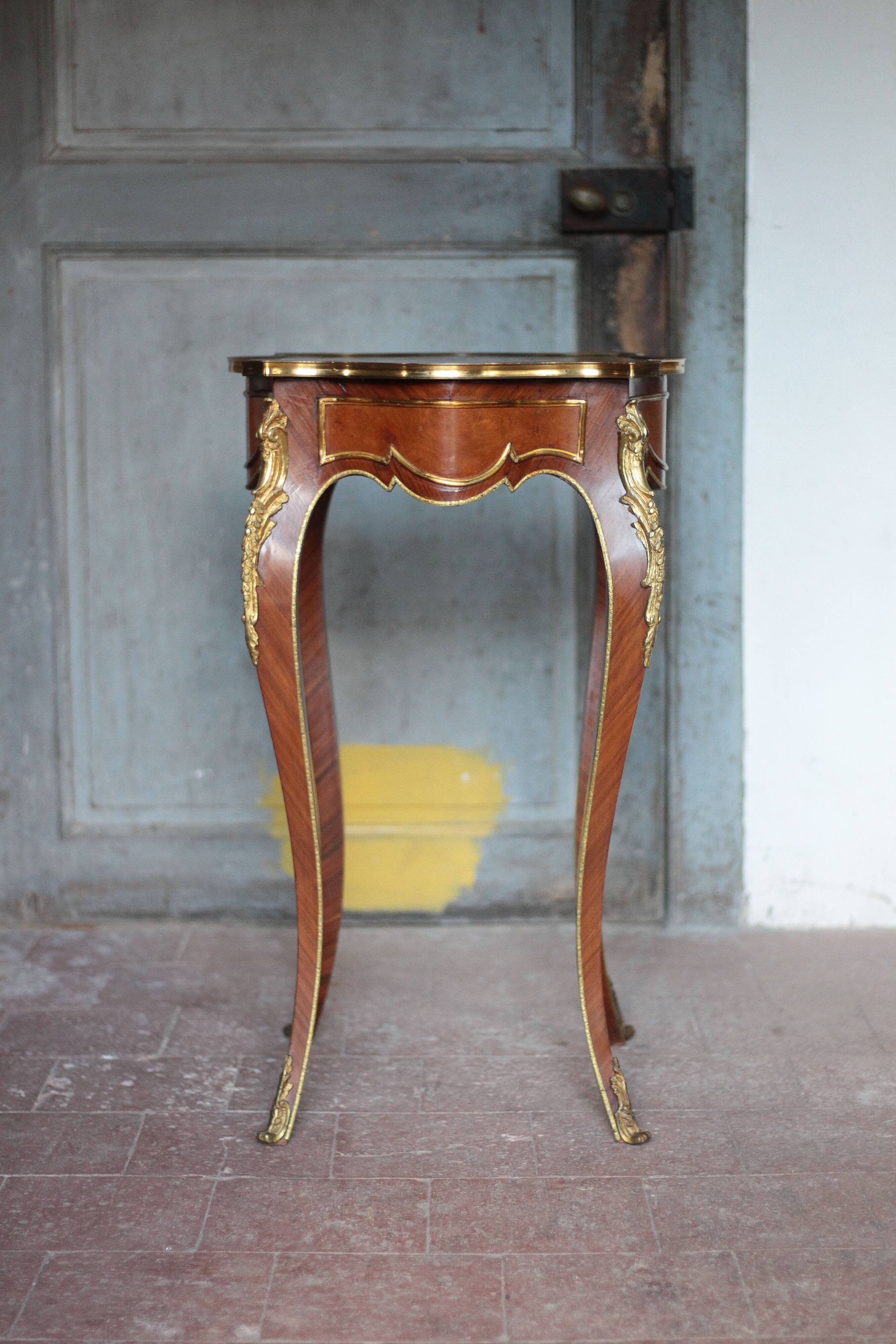 Wooden bedside table with marquetry and bronze, side table with curved legs