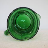 Pichet en verre vert