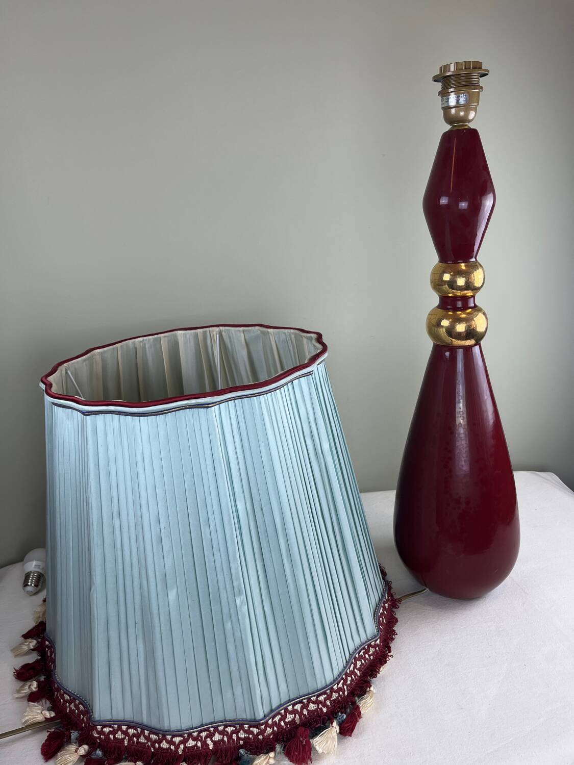 Grande lampe vintage en céramique rouge signée Drimmer – abat-jour pl