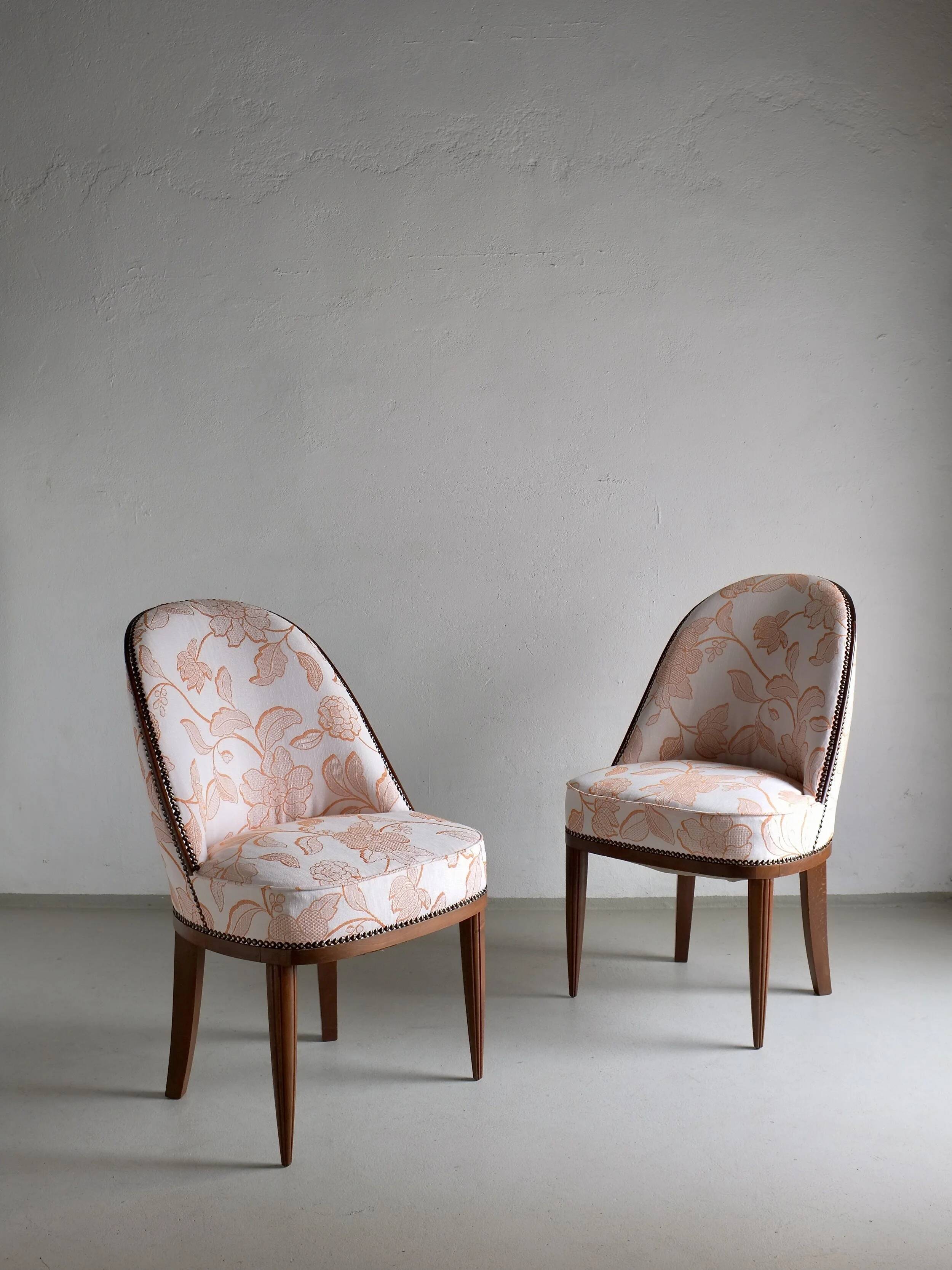 2 Art Deco mahogany curved back chairs | France | 1920s
