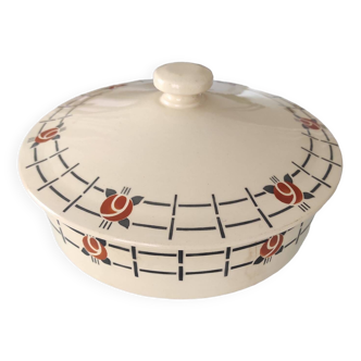 St Amand ceramic tureen