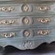 Commode patinée style louis xv