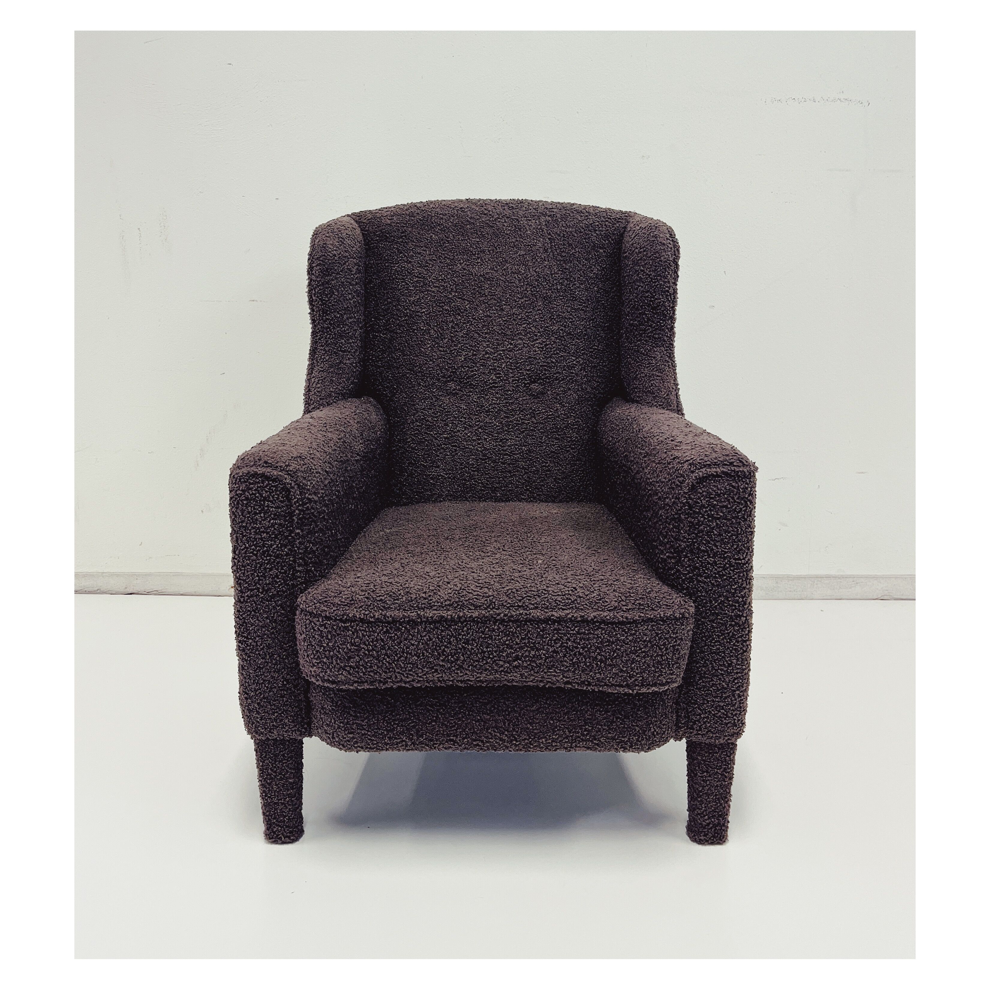 Children chair bouclé