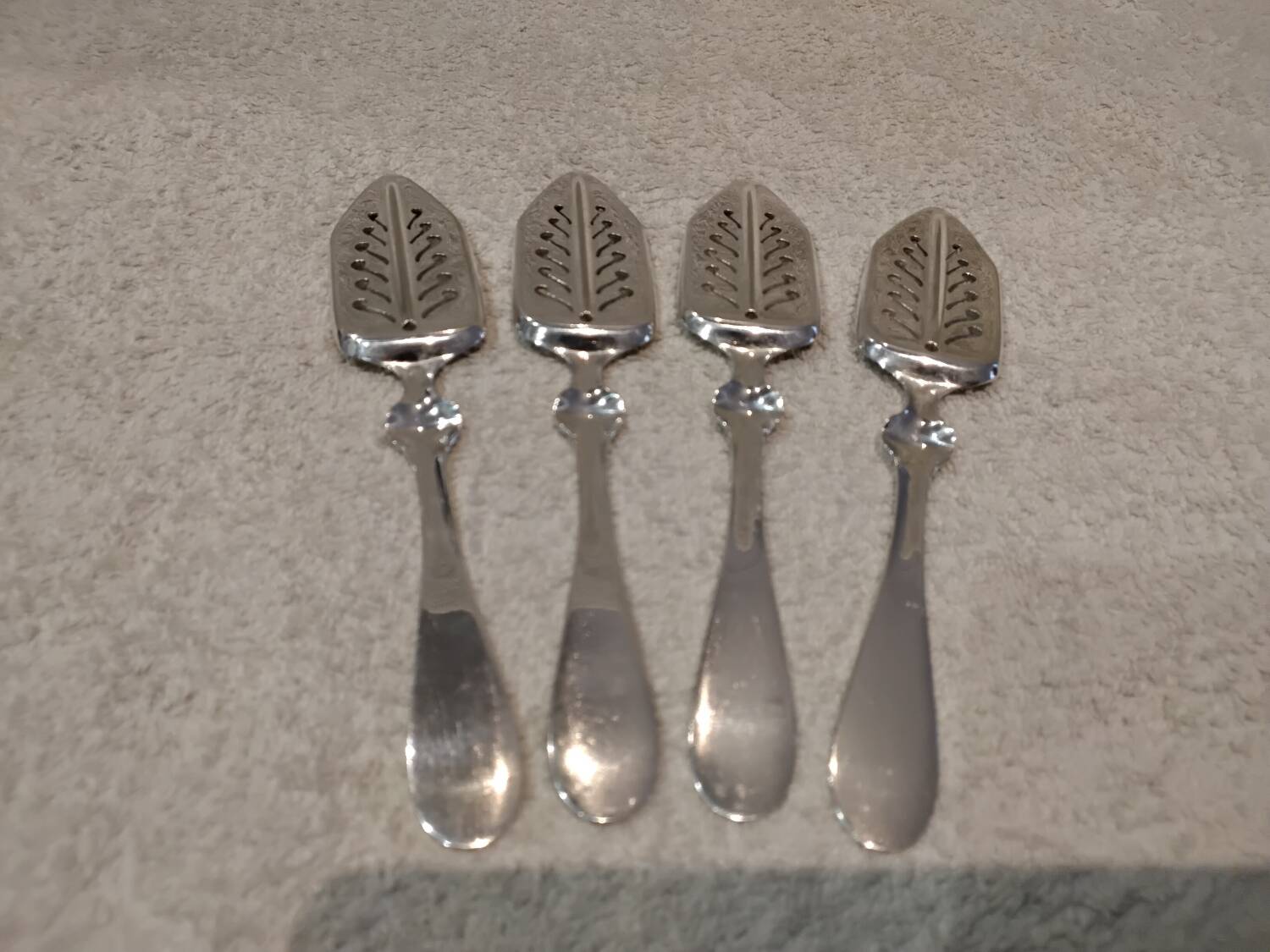 4 silver-plated absinthe spoons by Christofle, 17.5cm