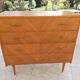 Oak chest of drawers